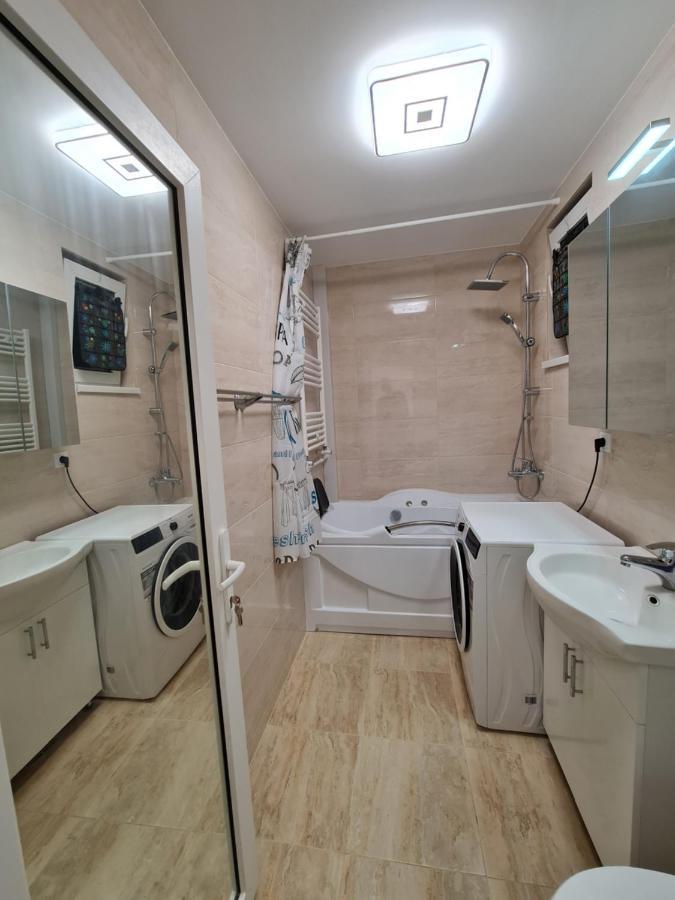Luxury Panoramic Apartment Oradea Dış mekan fotoğraf